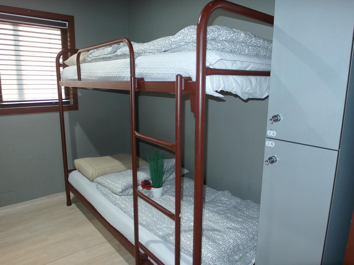 Fnstay Muslim Friendly Guesthouse Seoel Buitenkant foto